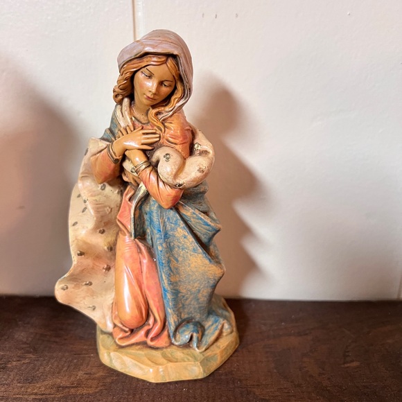 Vintage Fontanini Nativity Scene Set - Picture 4 of 10